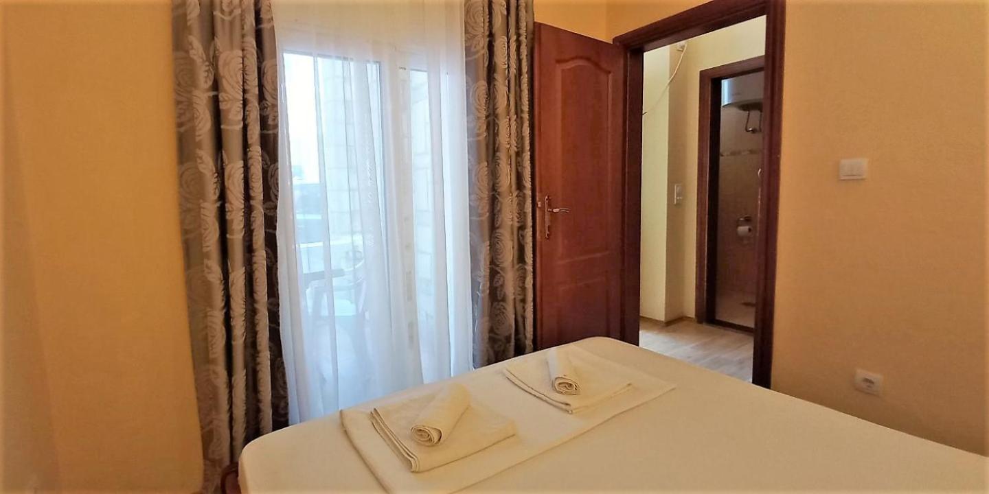 Castellamare Residence Petrovac 部屋 写真