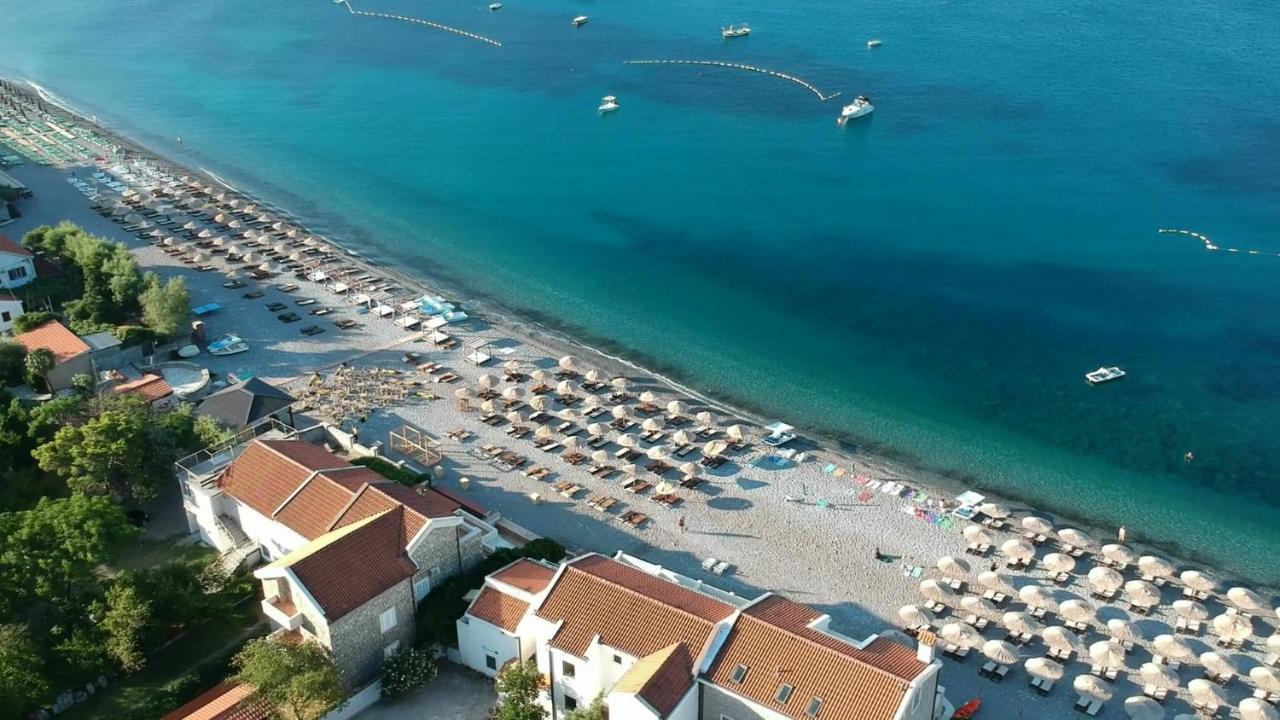 Castellamare Residence Petrovac エクステリア 写真